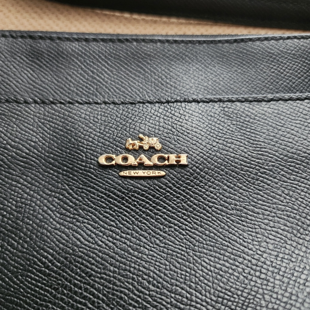Coach Black Leather Crossbody with Gold Logo - Picture 3 of 15